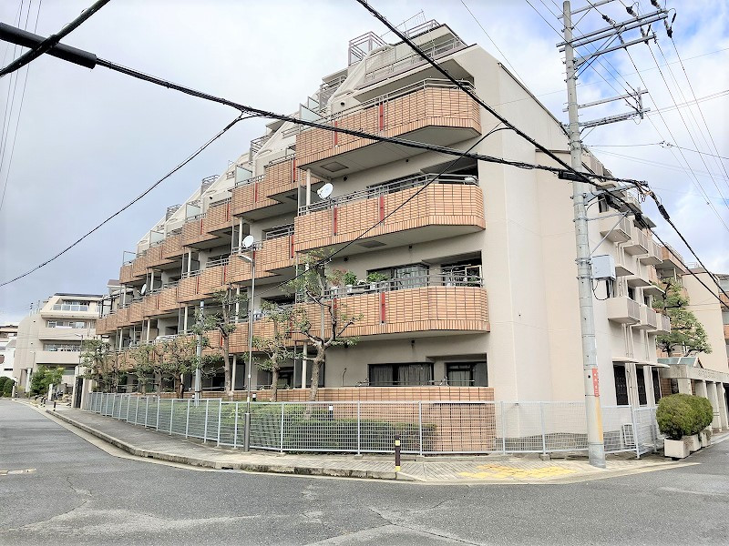 朝日プラザ豊中旭丘弐番館 外観