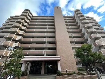 ロイヤルコート豊中３番館 外観