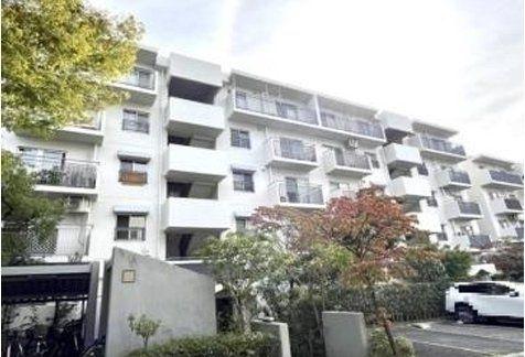 公団千里緑丘団地１６号棟 外観