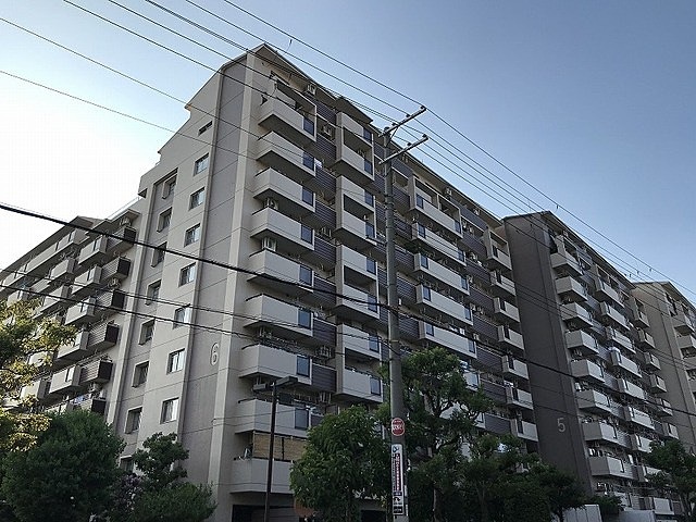 グリーンタウン島江団地６号棟 外観