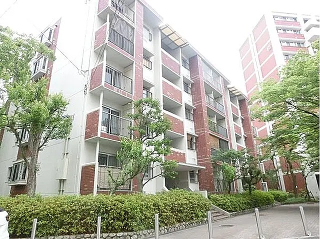 北緑丘第４住宅１７号棟 外観