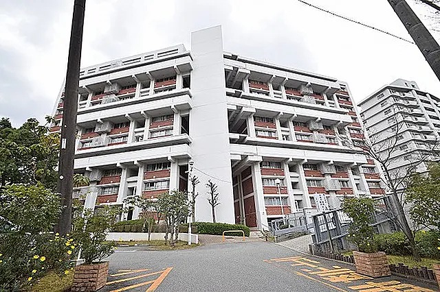 北緑丘第３住宅１３号棟 外観