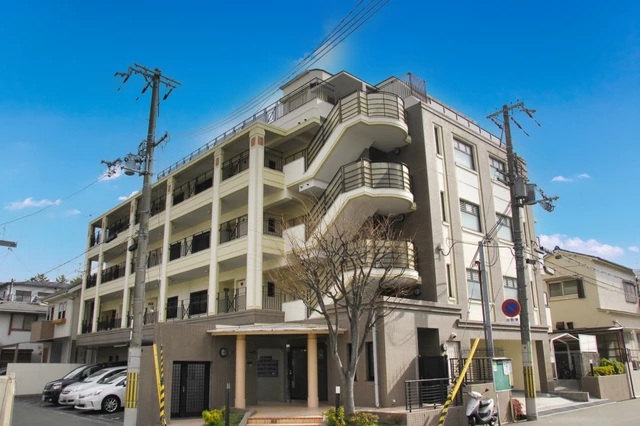 レイセニット緑地公園 外観