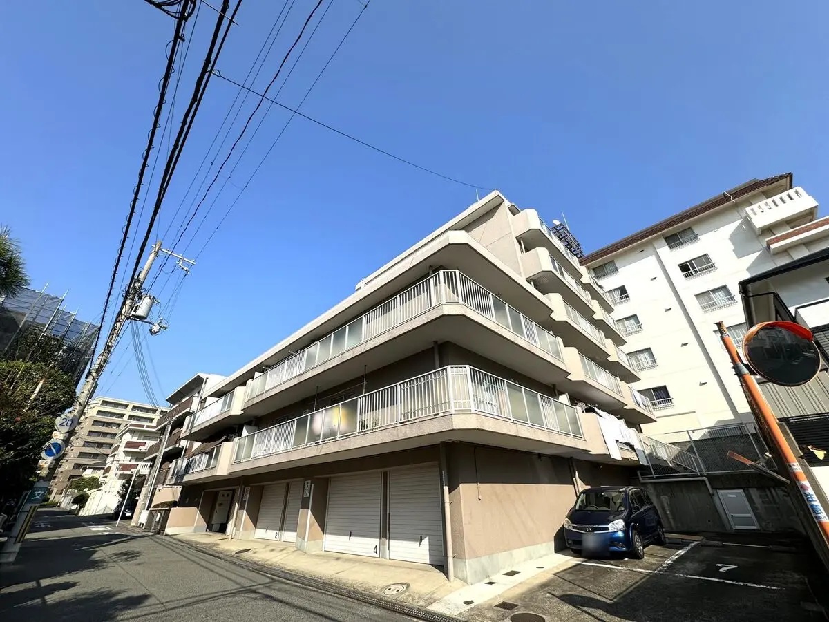 緑地公園リッツハウス 外観