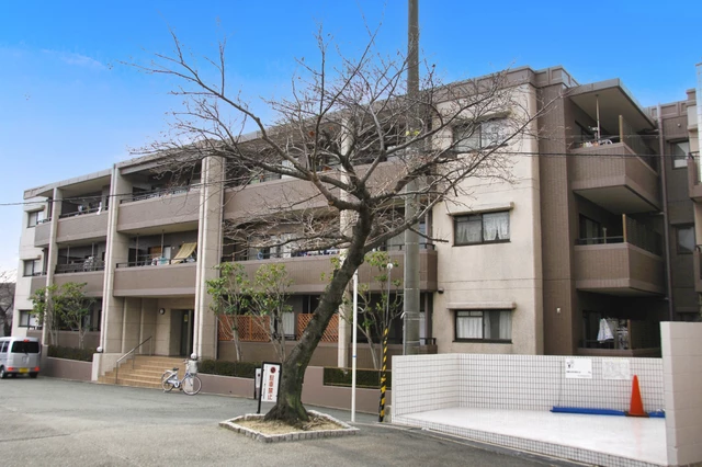 ベルシャトゥ豊中上野東 外観