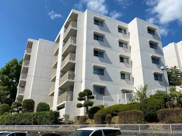 豊中豊松園ハイツＢ棟 外観