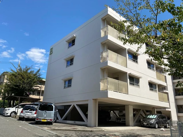 豊中豊松園ハイツＥ棟 外観