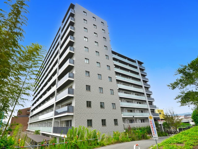 エスリード江坂グランアリーナ 外観