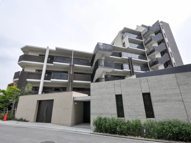 ロジュマン千里中央テラス 外観