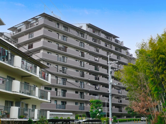 パレス桃山台 外観