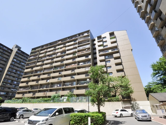 千里中央パークヒルズＢ棟 外観