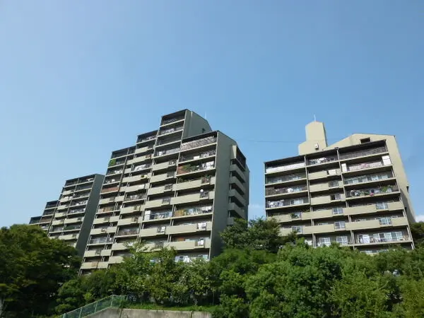 千里中央パークヒルズＨ棟 外観