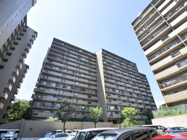 千里中央パークヒルズＥ棟 外観