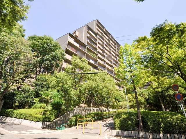 千里中央パークヒルズＦ棟 外観