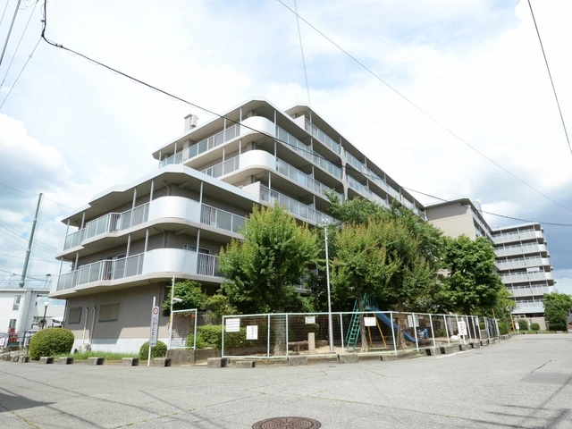 シーアイマンション千里中央 外観