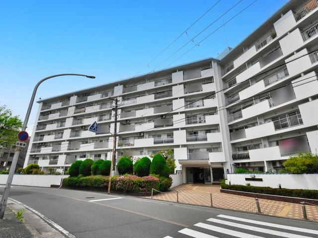 千里桃山台セントポリア 外観