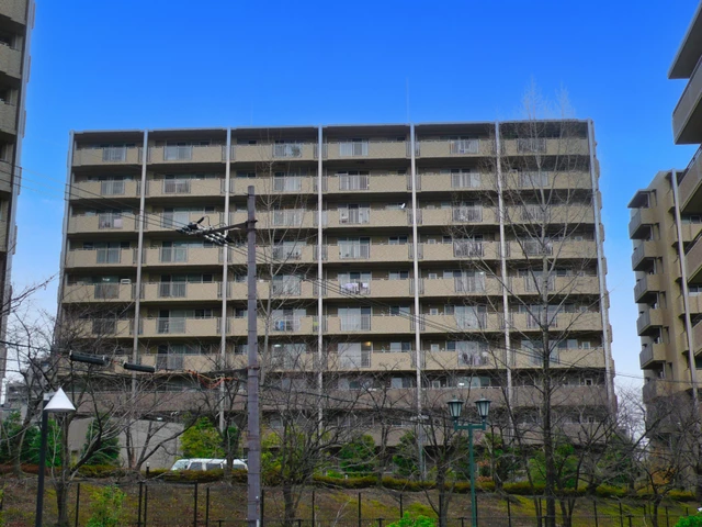 新千里桜ヶ丘メゾンシティ五番館 外観