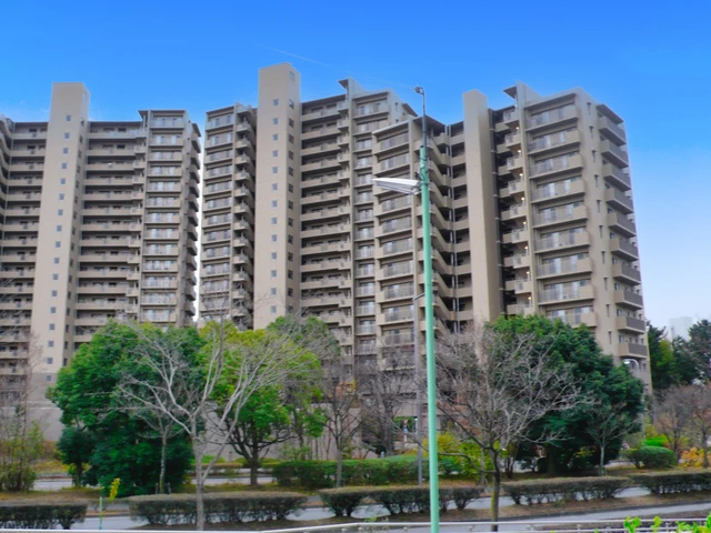 新千里桜ヶ丘メゾンシティ壱番館 外観