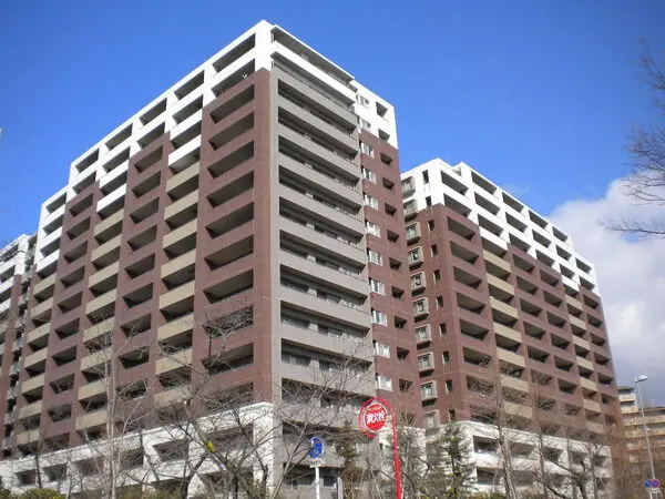 ガーデンヒルズ千里中央 外観