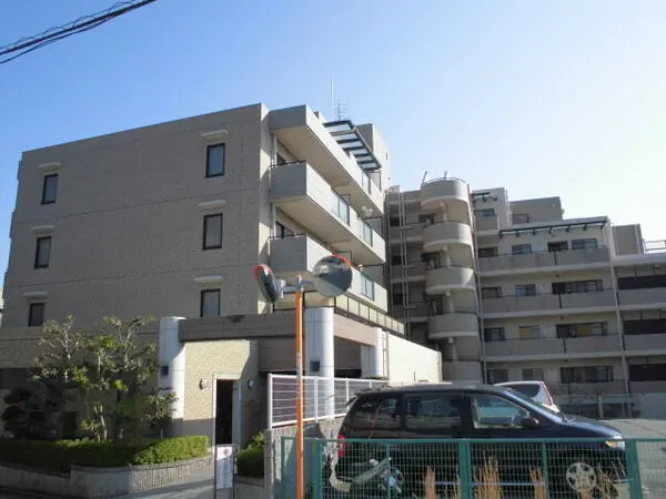 ステイツ豊中春日町 外観