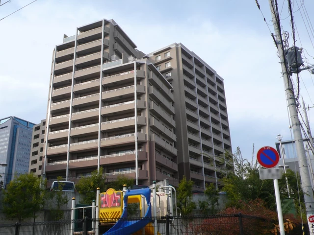 千里中央レジデンス 外観