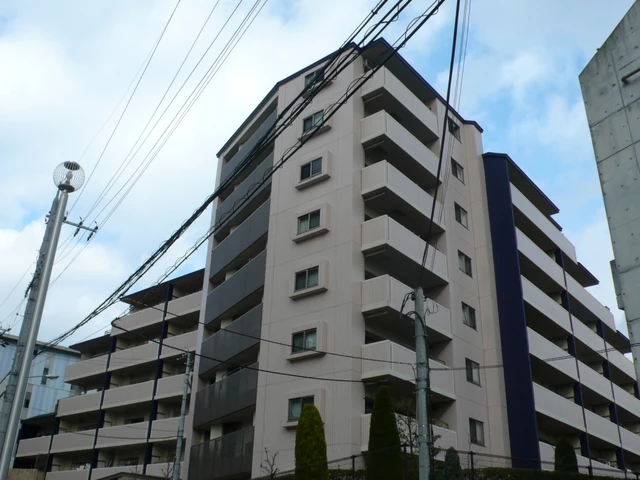 ネバーランド千里中央 外観