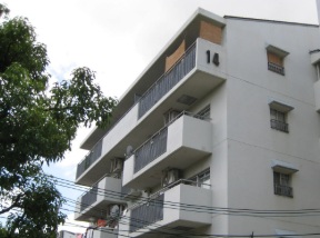 公団千里緑丘団地１４号棟 外観