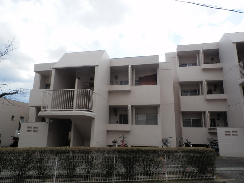 豊中豊松園ハイツＤ棟 外観