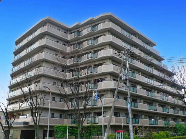 ステイツ千里中央 外観