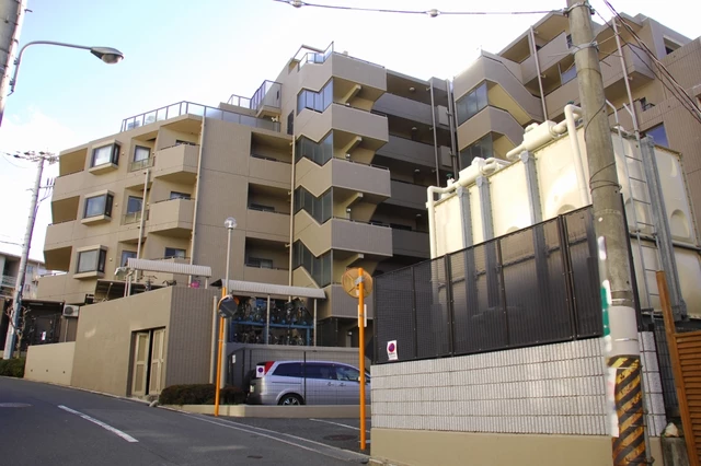 ステイツ千里桃山台 外観