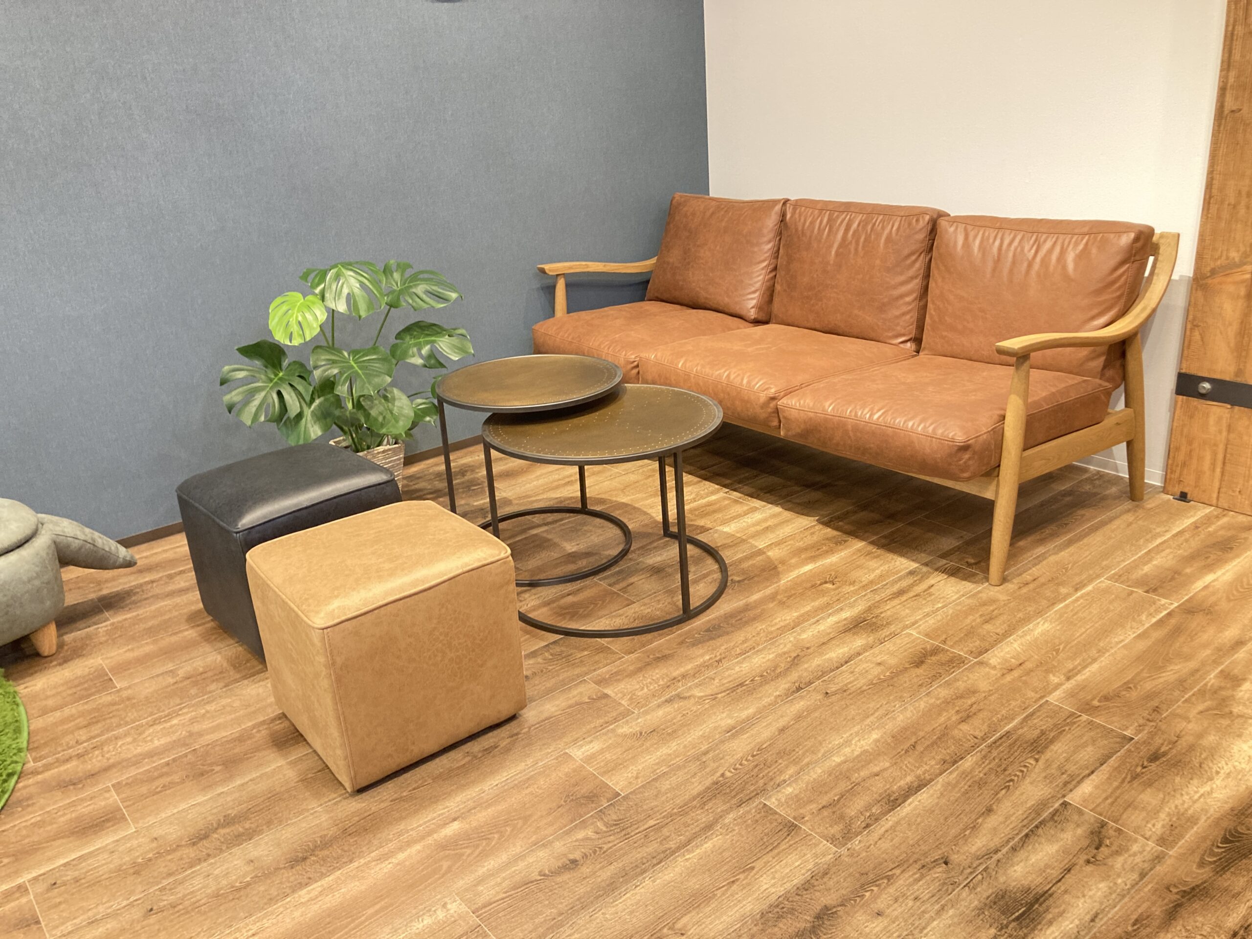 ソファ席の接客スペース