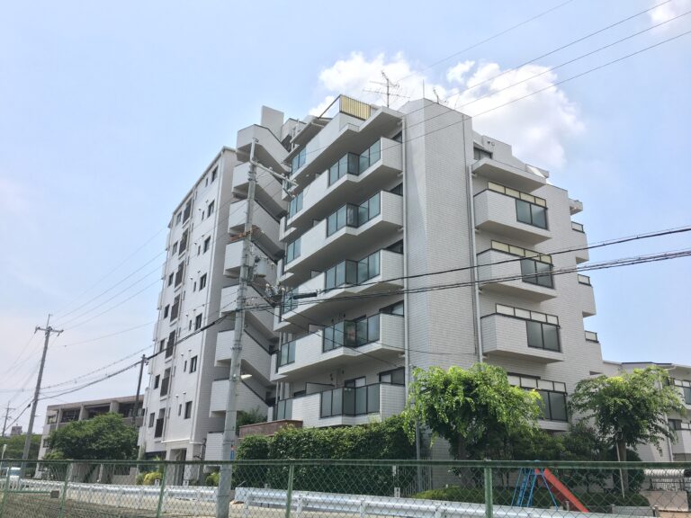ライオンズマンション豊中上野東の掲載写真