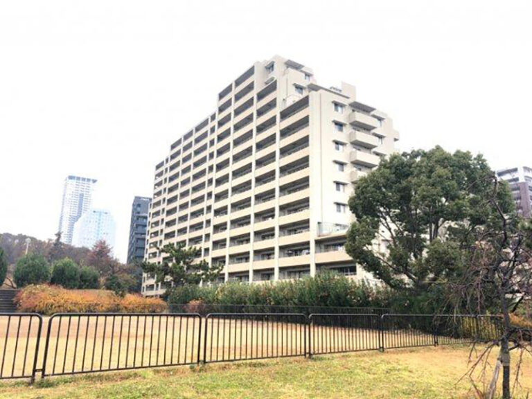 ジオメゾン新千里東町２番館の掲載写真