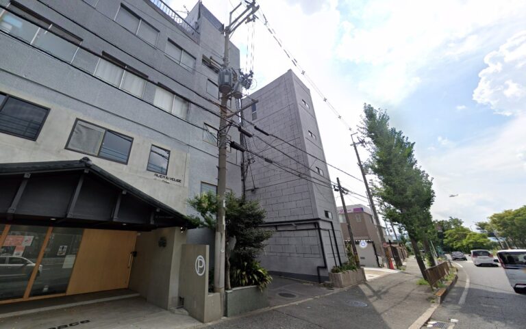 蛍池ハイツ西棟の掲載写真